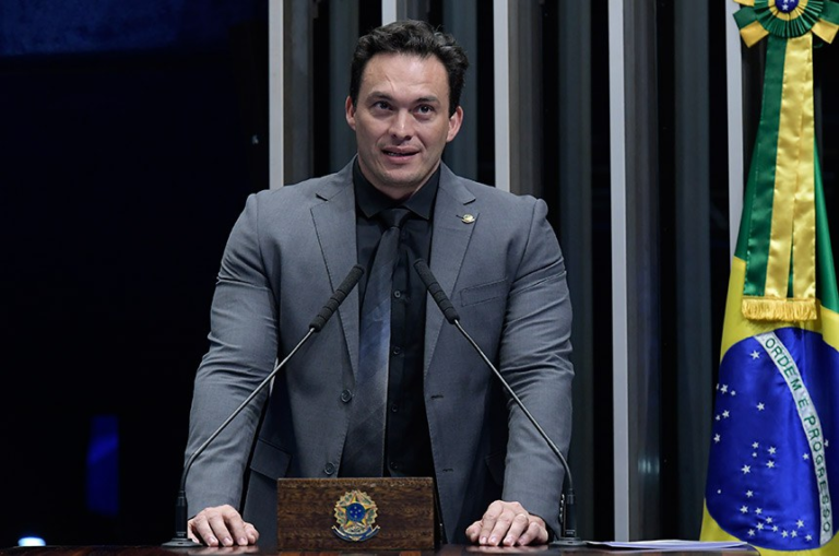 PMRN reage a declarações do senador Styvenson Valentim de que coronel da PM “não faz nada” e “ganha dinheiro fácil”