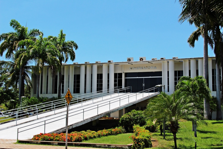 Lei proíbe condenados por feminicídio de ocupar cargos comissionados no governo do RN