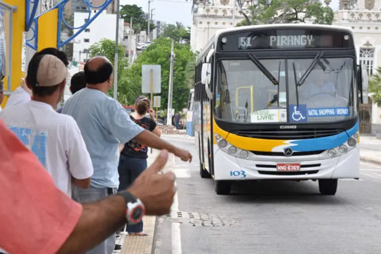 Prefeitura do Natal prepara projeto com tarifa zero aos domingos, cashback e novas gratuidades no transporte público