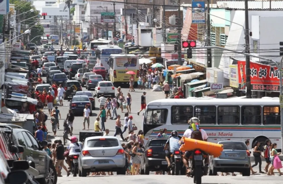 Comércio de Natal terá funcionamento alterado na Sexta-feira Santa; confira horários